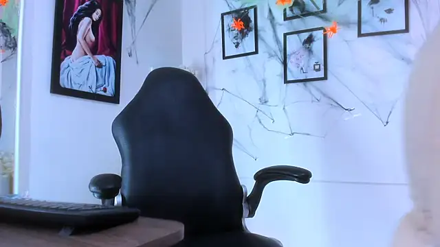 Ariana costa online show from October 29, 2025, 1:46 pm