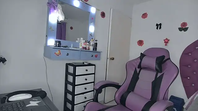 soffy rosses online show from June 8, 2026, 3:29 am