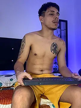 Luke Stone online show from November 1, 2025, 6:32 pm