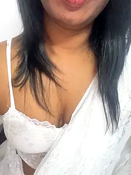 Snapshot of tamil_Aarathi chatting on September 29, 2025, 5:40 pm tamil Aarathi online show from September 29, 2025, 5:40 pm