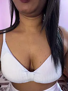 Snapshot of tamil_Aarathi chatting on February 5, 2026, 5:17 pm tamil Aarathi online show from February 5, 2026, 5:17 pm