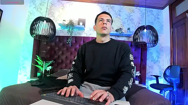 Snapshot of Dustin_Sonne chatting on April 22, 2026, 3:42 am Dustin Sonne online show from April 22, 2026, 3:42 am