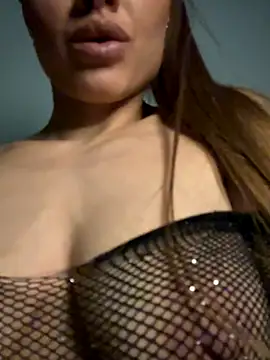 YourJolie online show from October 21, 2025, 12:22 am