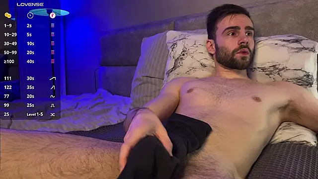 Snapshot of bigboiironny chatting on March 9, 2026, 12:25 am bigboiironny online show from March 9, 2026, 12:25 am