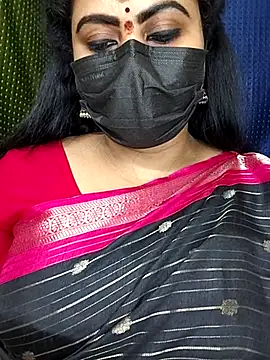 honey-flower online show from September 21, 2025, 3:46 pm