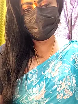 honey-flower online show from November 2, 2025, 3:20 am