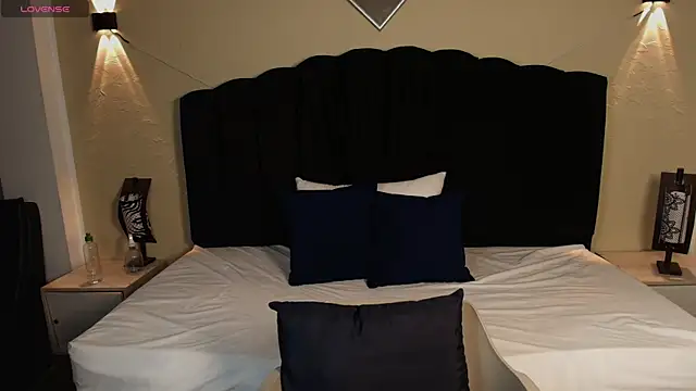 Snapshot of Aleecandrews chatting on September 8, 2025, 7:24 pm Aleecandrews online show from September 8, 2025, 7:24 pm