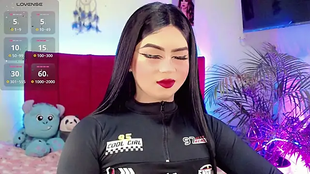 kushina uzumaki75 online show from March 26, 2026, 4:18 am