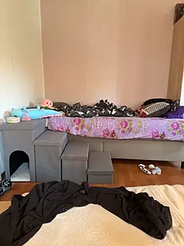 Seductively4 20 online show from April 2, 2026, 10:46 am