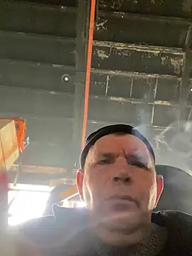 Snapshot of ReginaAndGordon chatting on March 24, 2026, 11:48 am ReginaAndGordon online show from March 24, 2026, 11:48 am