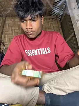 tamannacouple online show from December 1, 2025, 7:08 pm