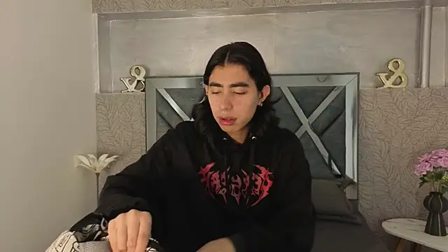 ryo light online show from February 11, 2026, 4:39 am