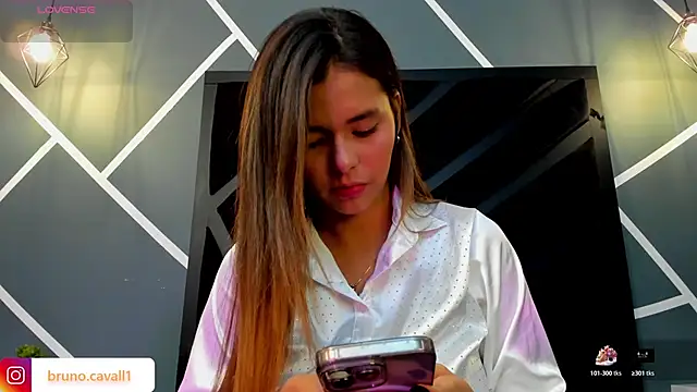 bianca vega  online show from February 8, 2026, 12:03 am