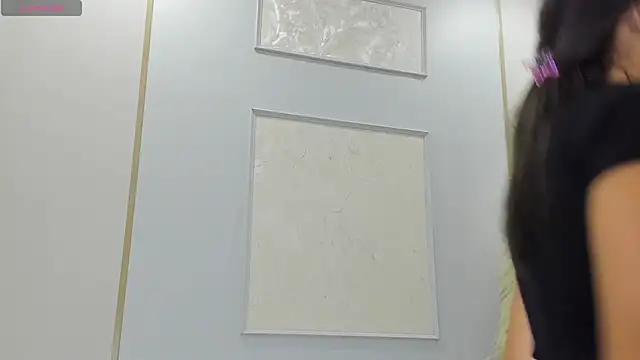 bianca vega  online show from June 4, 2026, 11:16 am