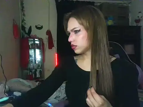Xrussoaprilofficial online show from June 15, 2026, 4:58 am