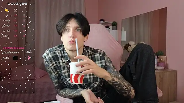 Martin Jin online show from November 1, 2025, 12:07 pm