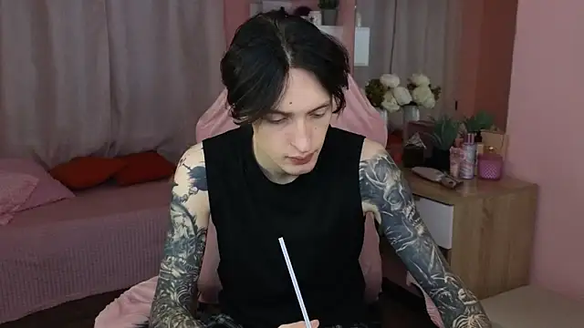 Martin Jin online show from November 10, 2025, 12:15 pm