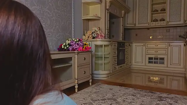 EadlinGillim online show from September 20, 2025, 5:41 am