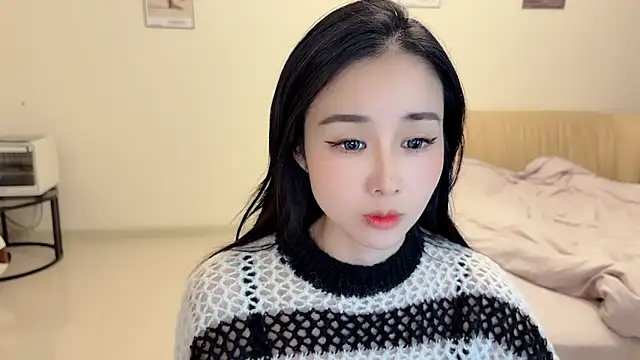 Purple-meng online show from November 30, 2025, 12:31 pm