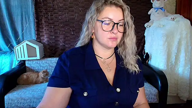 NikaSkylink online show from September 15, 2025, 3:06 am