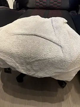 rbakkk online show from September 17, 2025, 4:08 pm