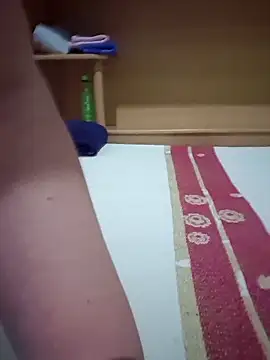 Ivaemi1 online show from March 30, 2026, 4:35 am