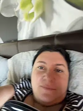 Liza Will online show from October 21, 2025, 7:20 am