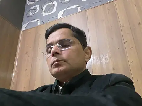 ultimatebooboo online show from January 13, 2026, 12:21 pm