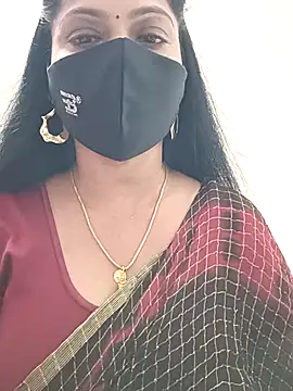 Snapshot of shivani27 chatting on December 18, 2025, 8:42 am shivani27 online show from December 18, 2025, 8:42 am