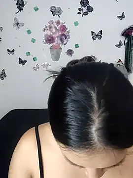 AntonelaMorriz online show from June 10, 2026, 8:57 am