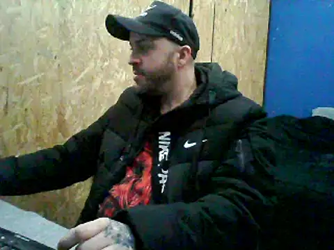 Snapshot of Shingroth chatting on September 26, 2025, 1:59 pm Shingroth online show from September 26, 2025, 1:59 pm