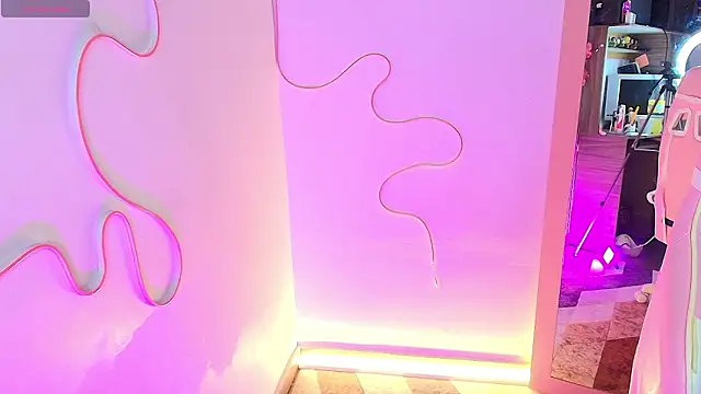 Stepha babe online show from March 23, 2026, 5:11 am