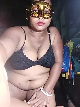 Nude-Priya2 online show from June 10, 2026, 10:25 am