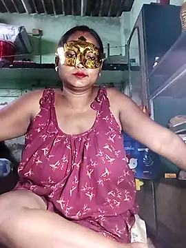 Nude-Priya2 online show from June 16, 2026, 10:18 am