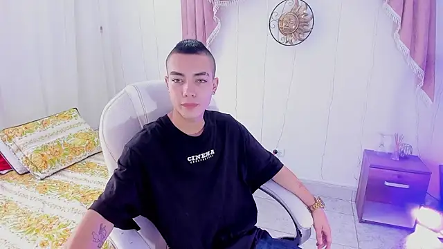 Dereck Boy8 online show from October 2, 2025, 9:11 pm