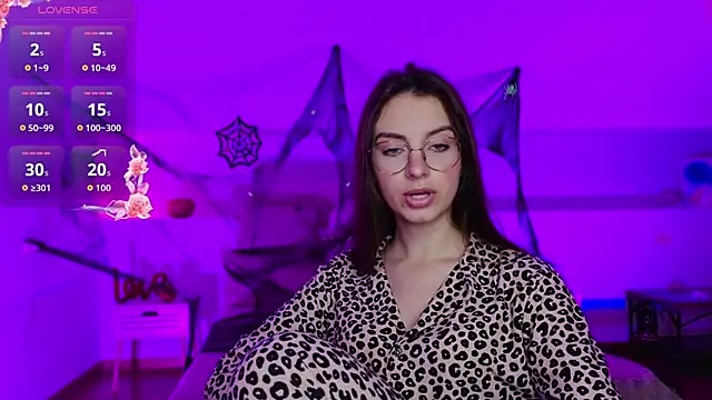 Real cutie1 online show from October 22, 2025, 9:36 pm