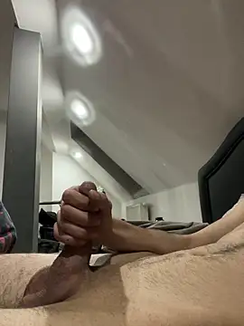 Snapshot of musti312 chatting on February 1, 2026, 6:17 pm musti312 online show from February 1, 2026, 6:17 pm