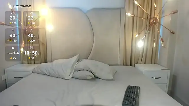 rubyrouge   online show from November 24, 2025, 7:13 pm