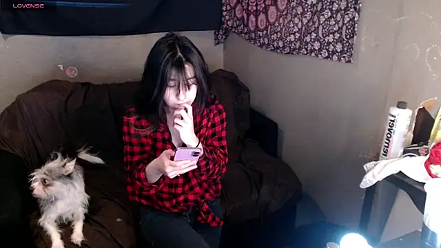 London Ray online show from March 27, 2026, 10:42 pm