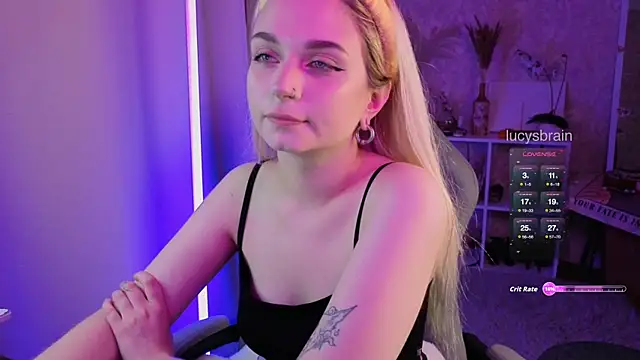 Lucyinthesheets online show from September 28, 2025, 3:28 pm
