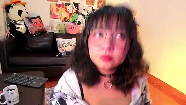 Snapshot of Lolii_Zoe chatting on November 21, 2025, 12:10 am Lolii Zoe online show from November 21, 2025, 12:10 am