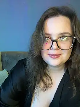 MariaMirabella online show from April 23, 2026, 10:45 pm