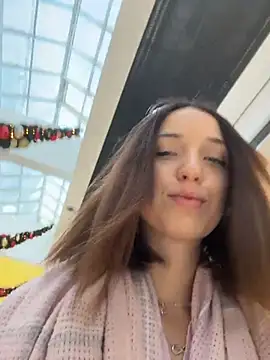 DollyTall online show from January 12, 2026, 8:19 am