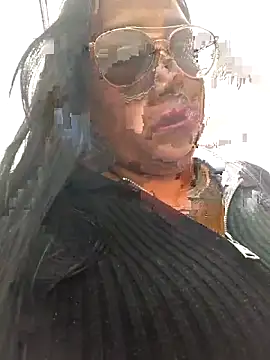 Snapshot of Arena_13 chatting on February 24, 2026, 6:06 pm Arena 13 online show from February 24, 2026, 6:06 pm