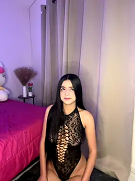 Snapshot of Dulcekitty__ chatting on October 3, 2025, 10:23 am Dulcekitty online show from October 3, 2025, 10:23 am