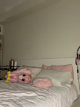 very licious online show from March 13, 2026, 10:05 pm