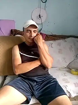 Snapshot of miroqui143 chatting on January 12, 2026, 9:31 pm miroqui143 online show from January 12, 2026, 9:31 pm