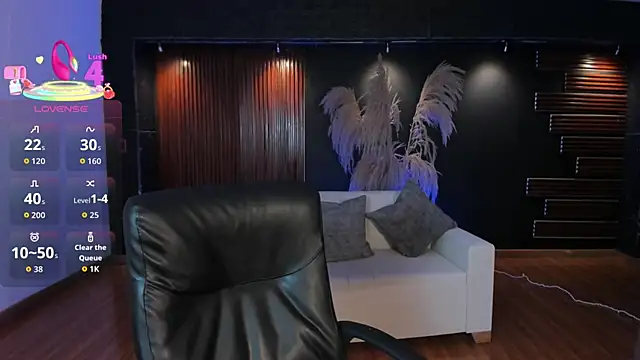 AidaJones online show from September 10, 2025, 12:38 pm