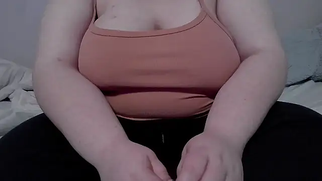 sarahcakes223 online show from January 14, 2026, 12:27 am