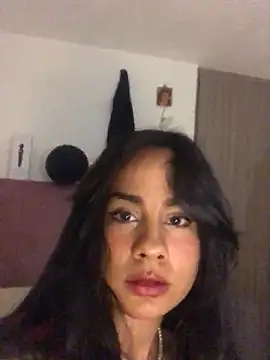 Snapshot of SelinaCatt_ chatting on October 11, 2025, 10:30 pm SelinaCatt online show from October 11, 2025, 10:30 pm